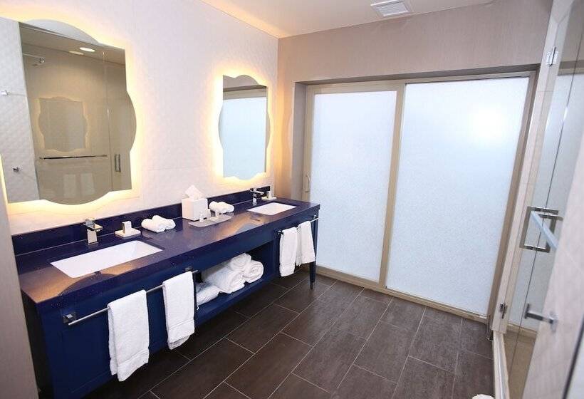 Standard Værelse Dobbeltseng, Indigo Naperville Riverwalk, An Ihg