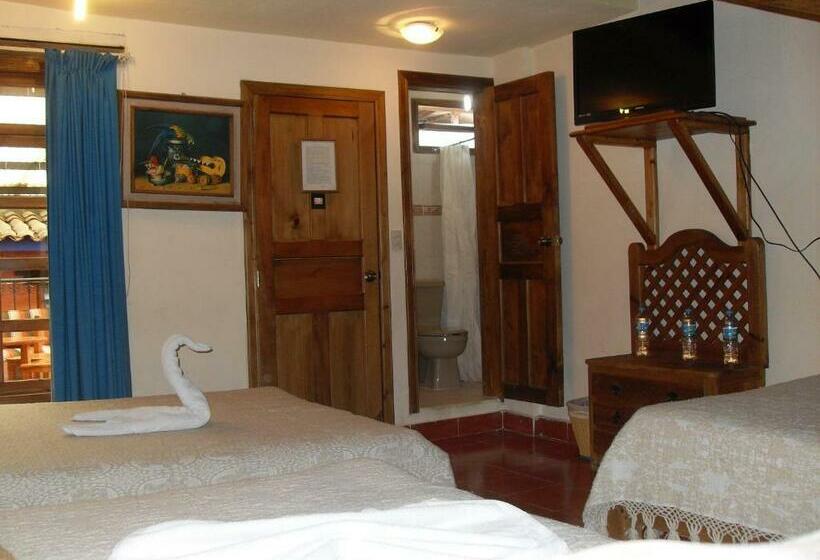 اتاق استاندارد, La Casona