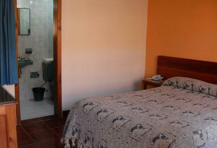 اتاق استاندارد, La Casona