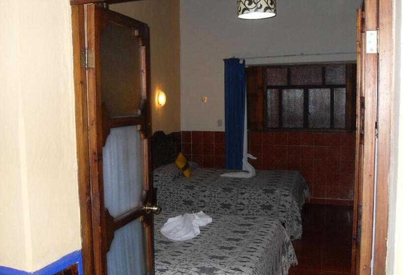 اتاق استاندارد, La Casona