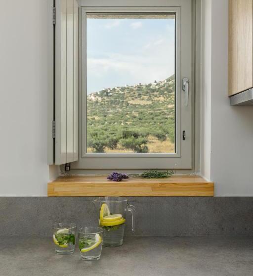 Family Suite, Margazi Areopolis Luxury Rooms