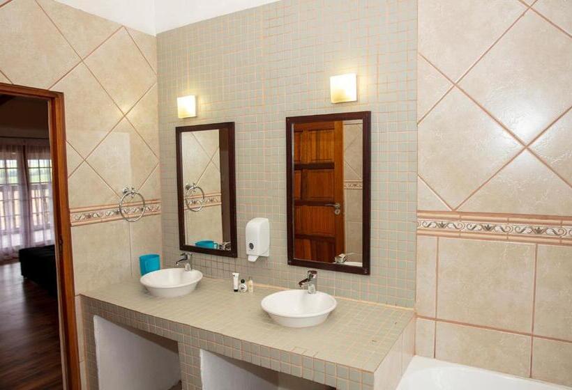 Номер Стандарт, Riverbend Berg Lodge Rooms