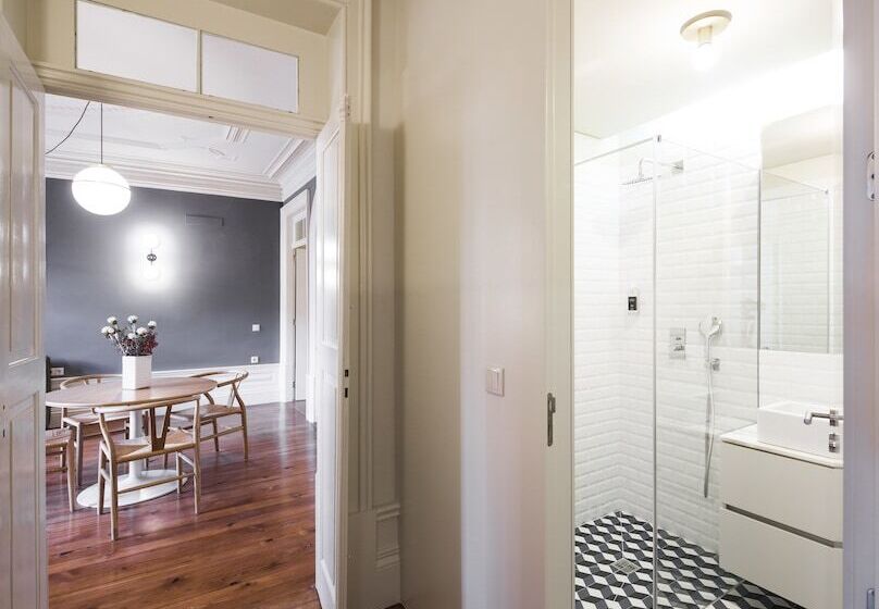 آپارتمان لوکس 2 خوابه, Aparthotel Oporto Alves Da Veiga