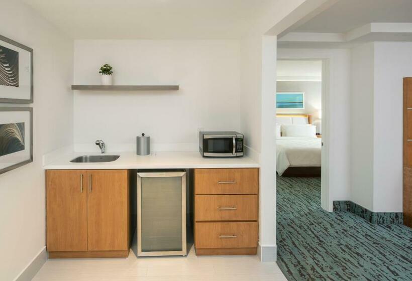 스위트, Doubletree By Hilton Miami North I 95