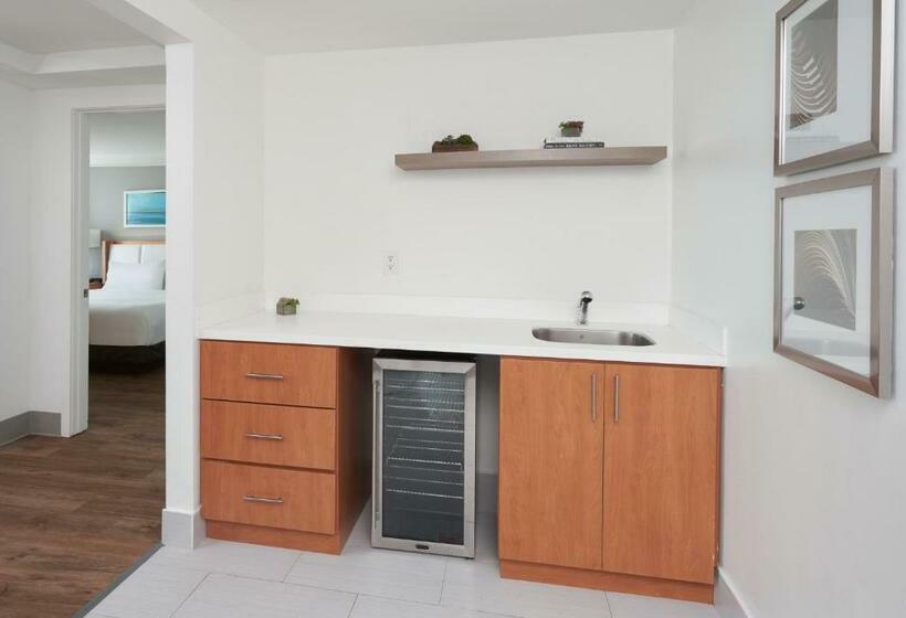 스위트, Doubletree By Hilton Miami North I 95