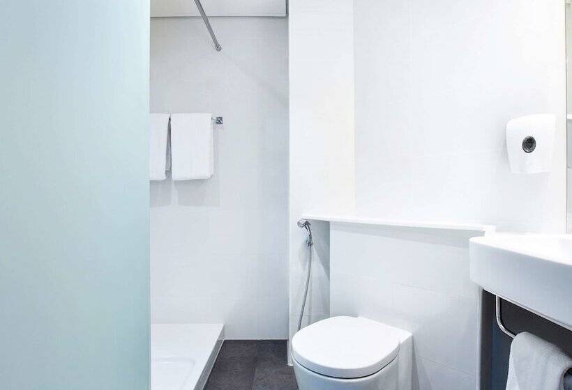 Классический Номер, Ibis Styles Sharjah