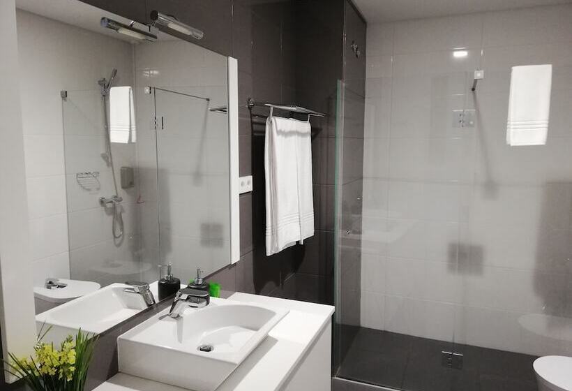 Апартаменты 2 Спальни, Whalesbay Hotel Apartamentos