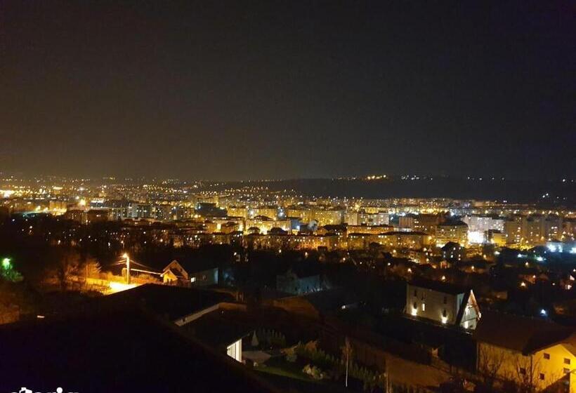 آپارتمان 3 خوابه, Terrace Suites Iasi