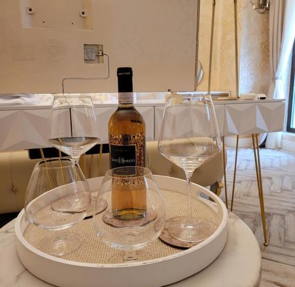 سوئیت با تخت بزرگ, Terrace Suites Iasi