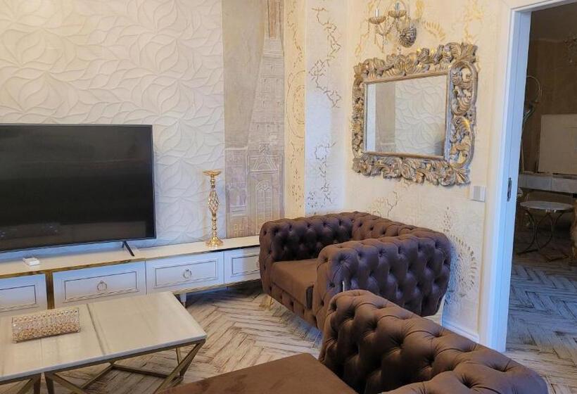 اتاق استاندارد با تخت بزرگ, Terrace Suites Iasi