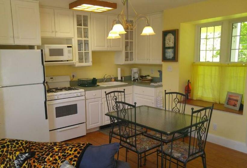 Люкс Кровать Кинг, Harpswell Inn