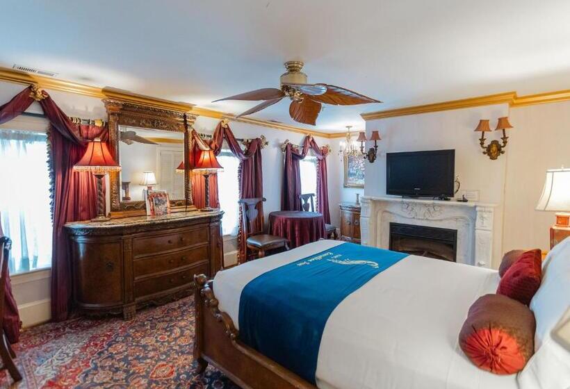 スタンダードルーム, 1840s Carrollton Inn