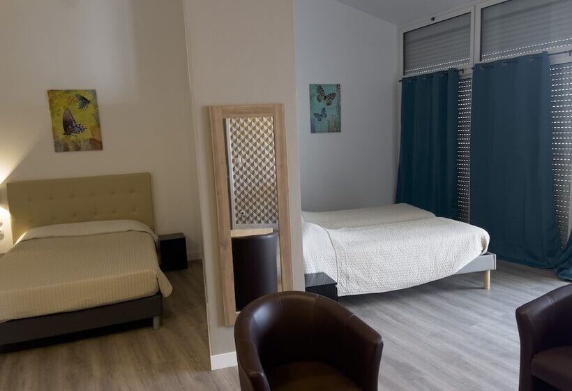 اتاق استاندارد یک نفره, Le Grand Hôtel Molière