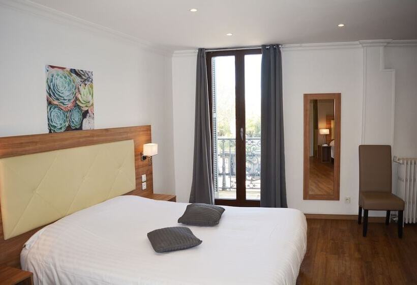 سوییت, Le Grand Hôtel Molière