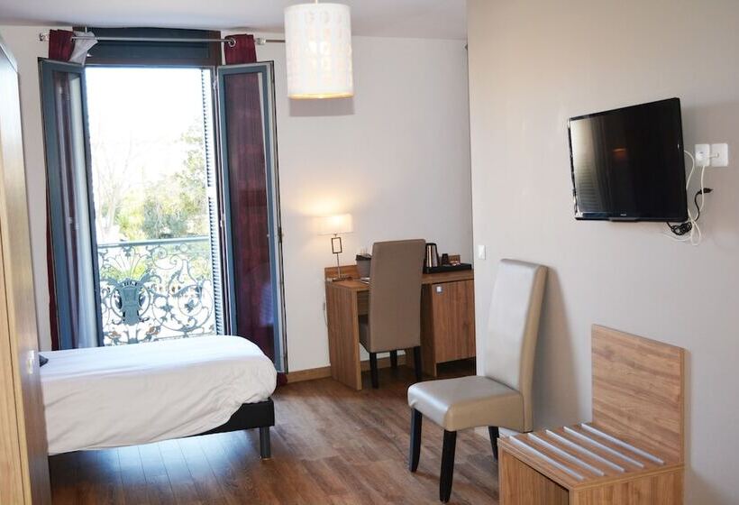 سوییت خانوادگی, Le Grand Hôtel Molière