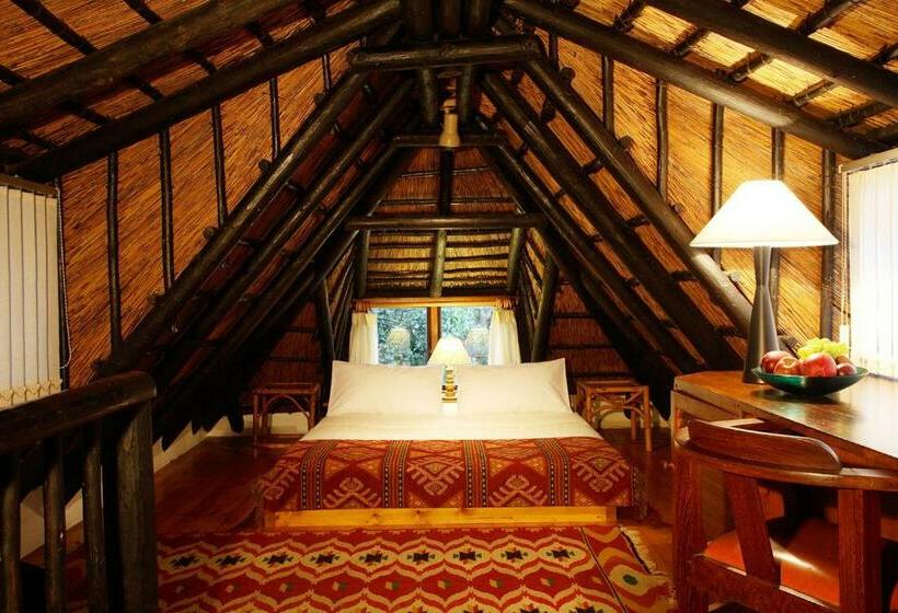 Бунгало Стандарт, Moontide Riverside Lodge