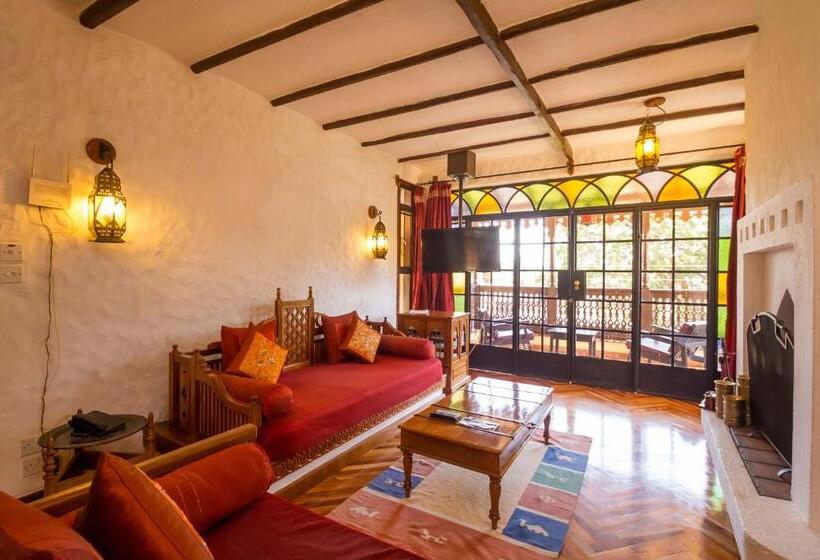 3 Bedroom Suite, The King Post