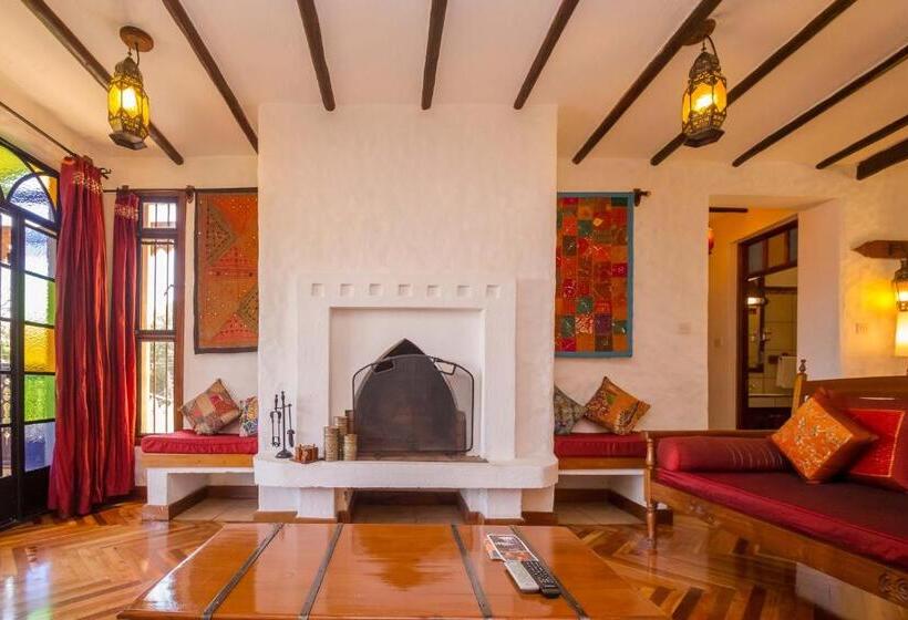 3 Bedroom Suite, The King Post