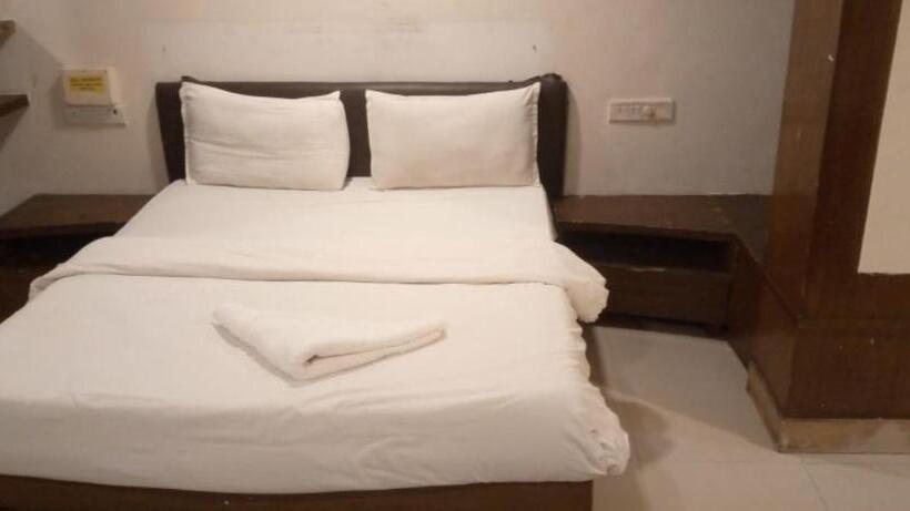 اتاق استاندارد, Bandra Residency,mumbai