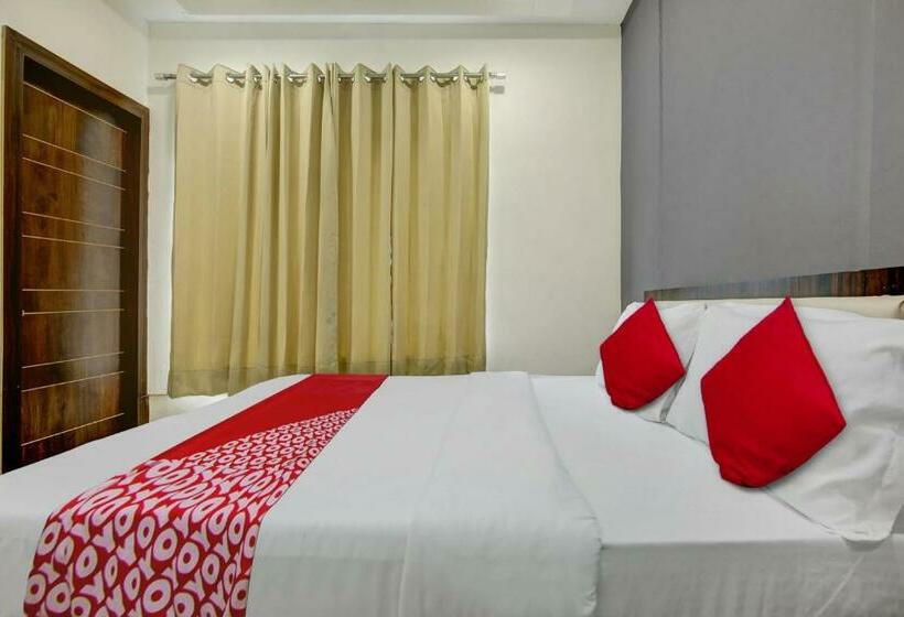 Трехместный Номер Классика, Oyo Flagship Inder Guest House