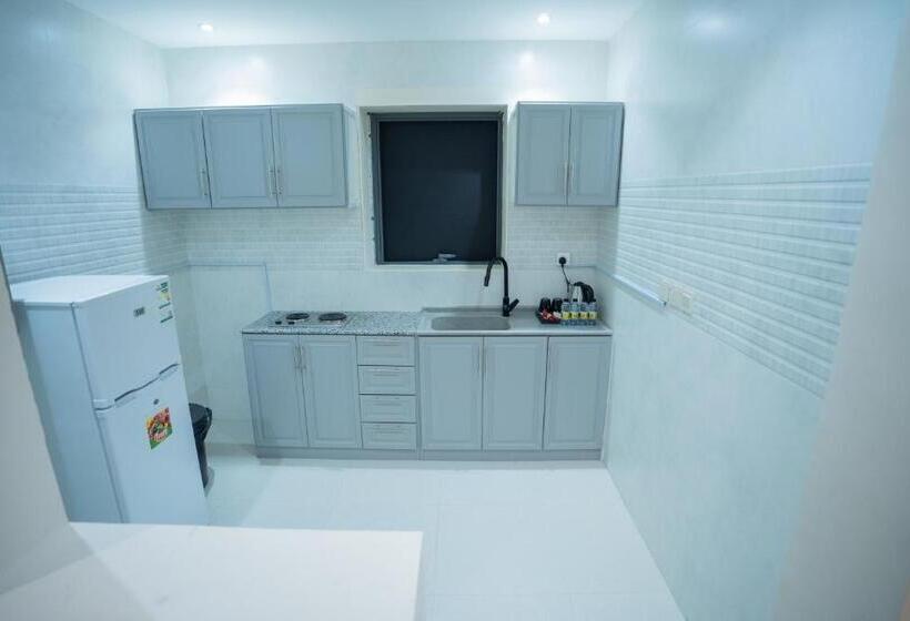 سوییت جونیور, البرج الازرق شقق فندقية Alburj Alazraq