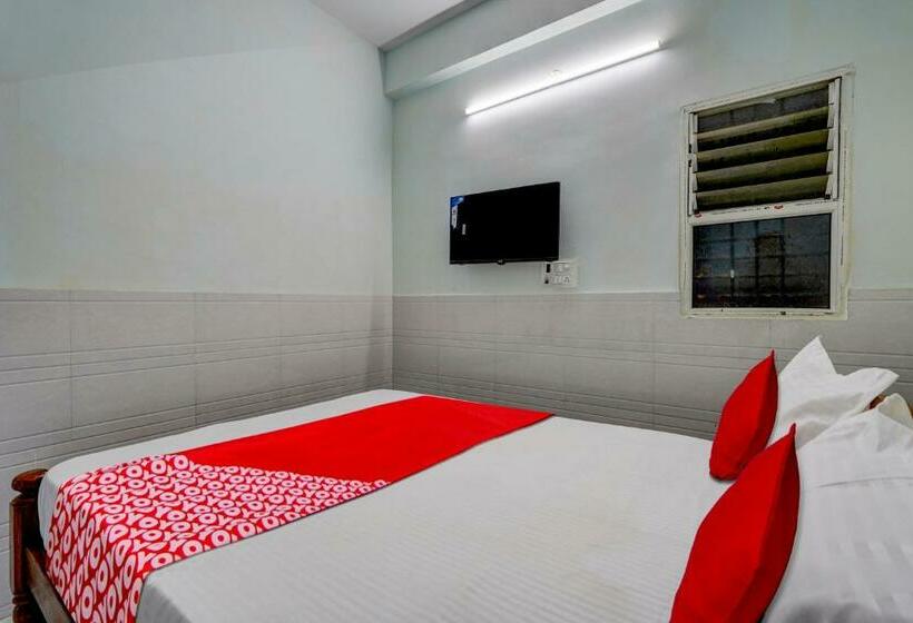 Трехместный Номер Классика, Oyo Flagship Sri Sai Lodge