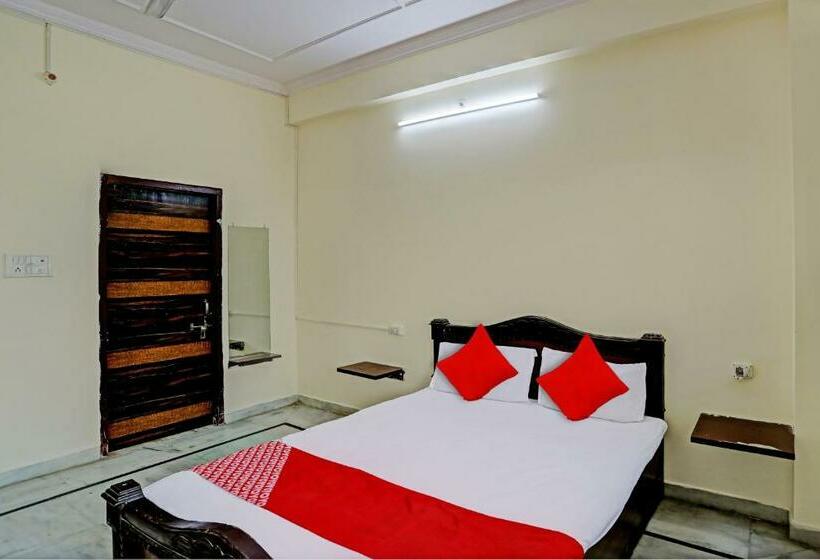 Трехместный Номер Классика, Oyo Flagship The Mount View Hotel And Resort