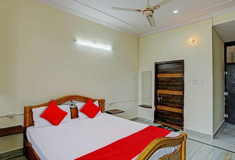 Трехместный Номер Классика, Oyo Flagship The Mount View Hotel And Resort