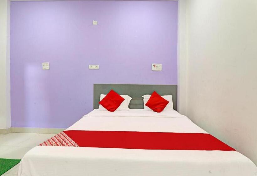 Трехместный Номер Классика, Oyo Flagship Holiday Banaras Stay