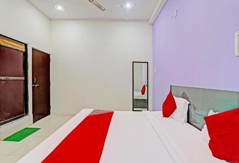 Трехместный Номер Классика, Oyo Flagship Holiday Banaras Stay