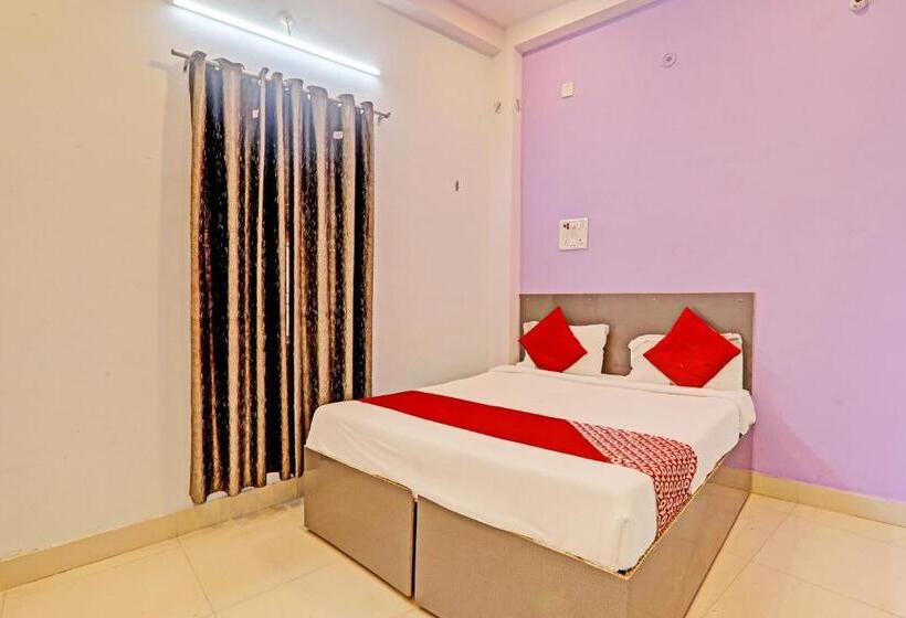 Трехместный Номер Классика, Oyo Flagship Holiday Banaras Stay