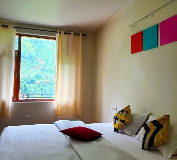 اتاق استاندارد با بالکن, Farm Hostel & Camps