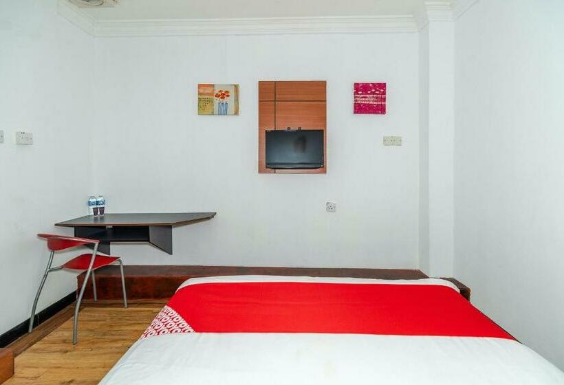 Quarto Deluxe, Switz Paradise