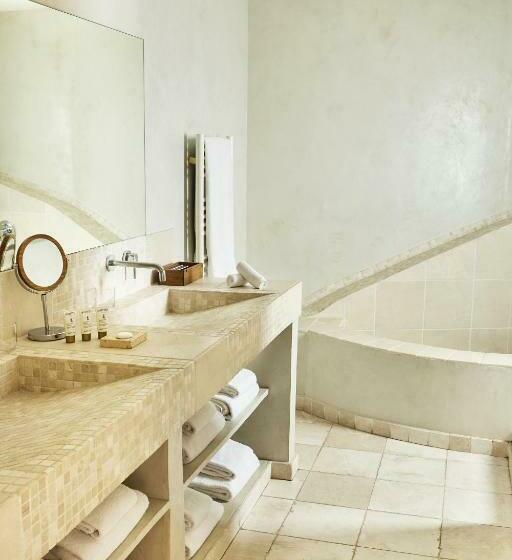 자쿠지 스위트, Villa Cosy, Hotel & Spa