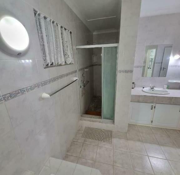Номер Стандарт, Emani Guest House