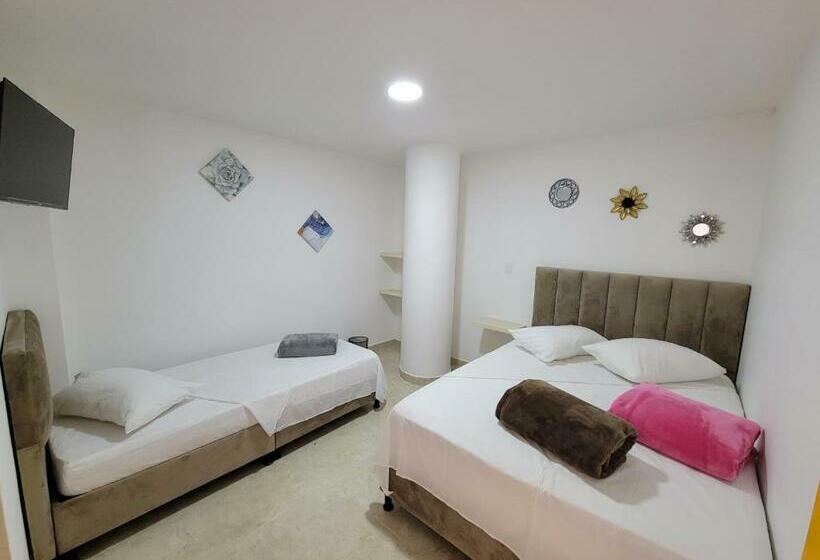 标准三人间, Casona Hotel La Divisa