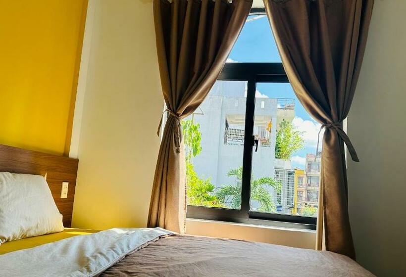 Стандартный Номер Кровать Кинг, Na Hostel Hue