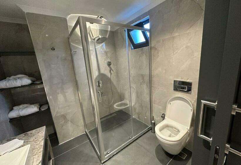 اتاق استاندارد با تخت بزرگ, La Miel Suites