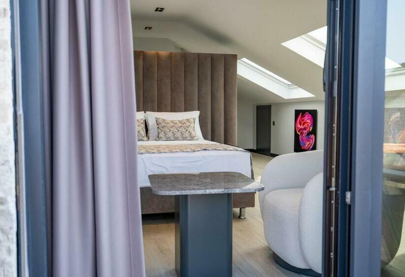 اتاق استاندارد با تراس, La Miel Suites