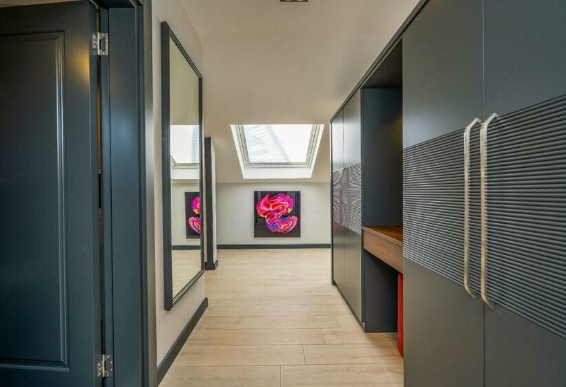 اتاق استاندارد با تراس, La Miel Suites
