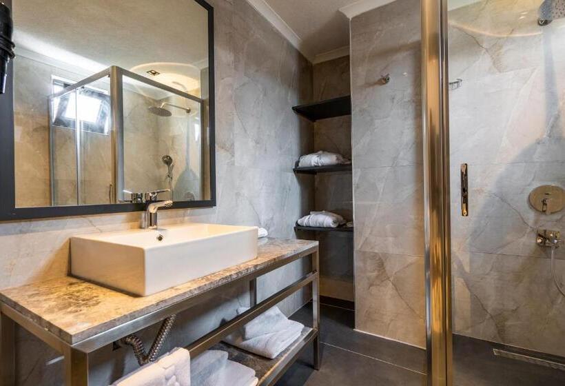 اتاق استاندارد با تخت بزرگ, La Miel Suites