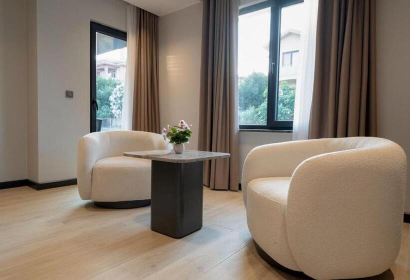 اتاق استاندارد با تخت بزرگ, La Miel Suites