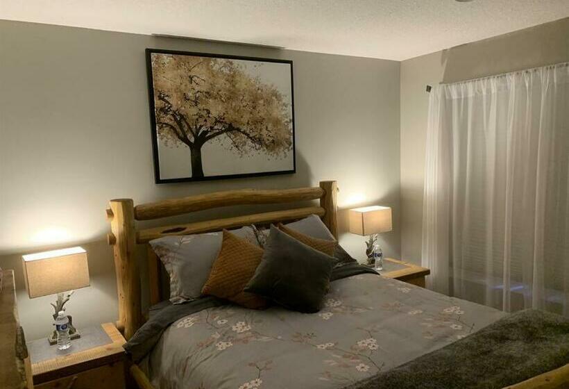 Студия Deluxe, Dragonfly Inn Walkout Suites