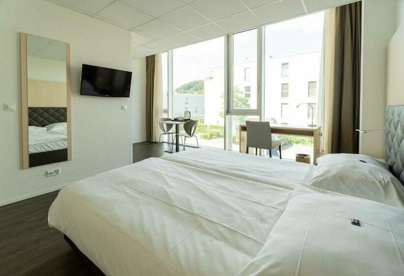Студия Deluxe, Los Lorentes Hotel Bern Airport