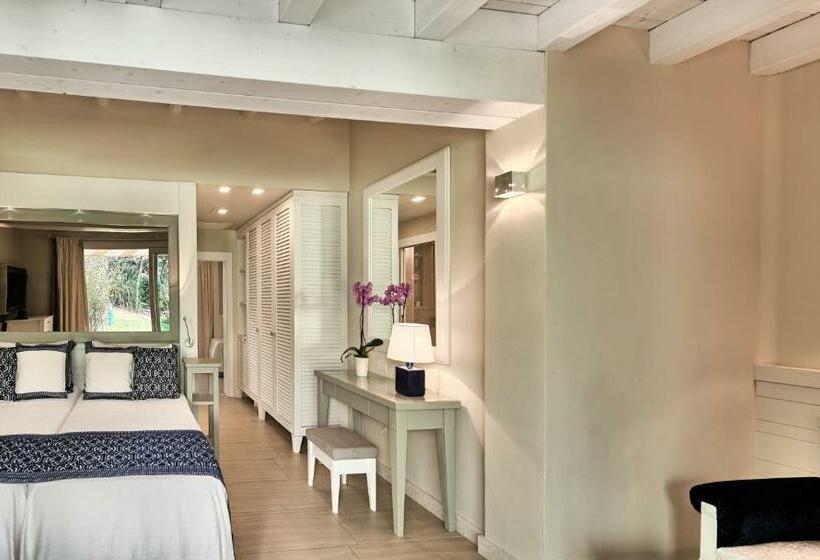 Бунгало Deluxe, Forte Village Resort  Bouganville