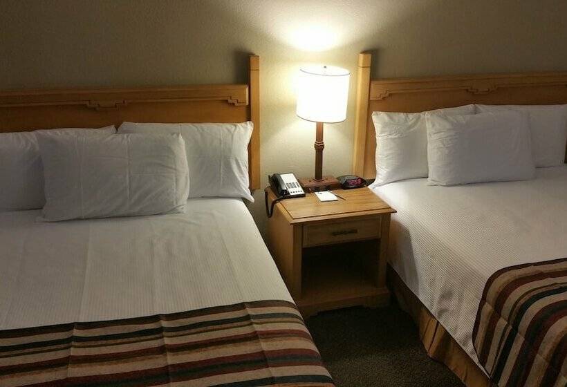 Номер Стандарт 2 Двуспальные Кровати, Pearl On The Concho Surestay Collection By Best Western