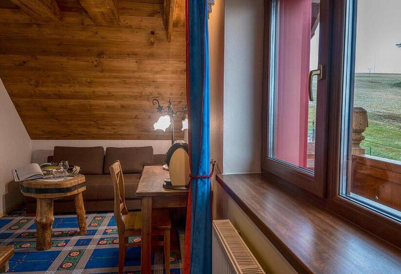 Люкс Дюплекс, Wellness Penzion Strachan