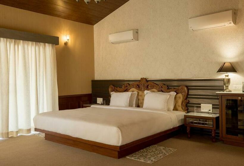 Королевский Люкс, Urmilaa Green County Resort 35 Km From Kolhapur