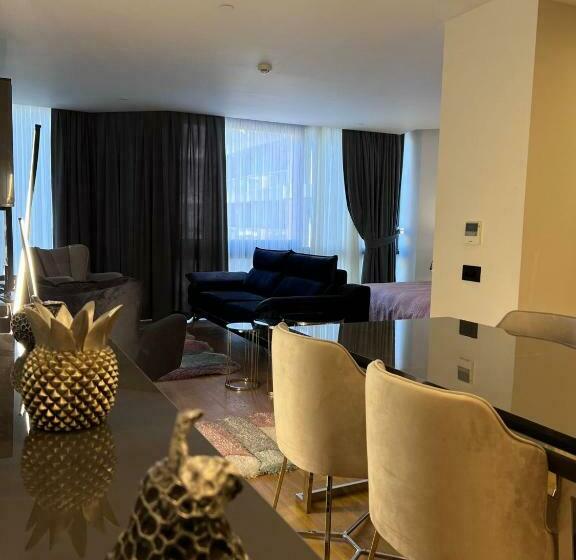 استودیوی استاندارد, Comfortable Living Space  Fully Equipped Apartment  Pullman