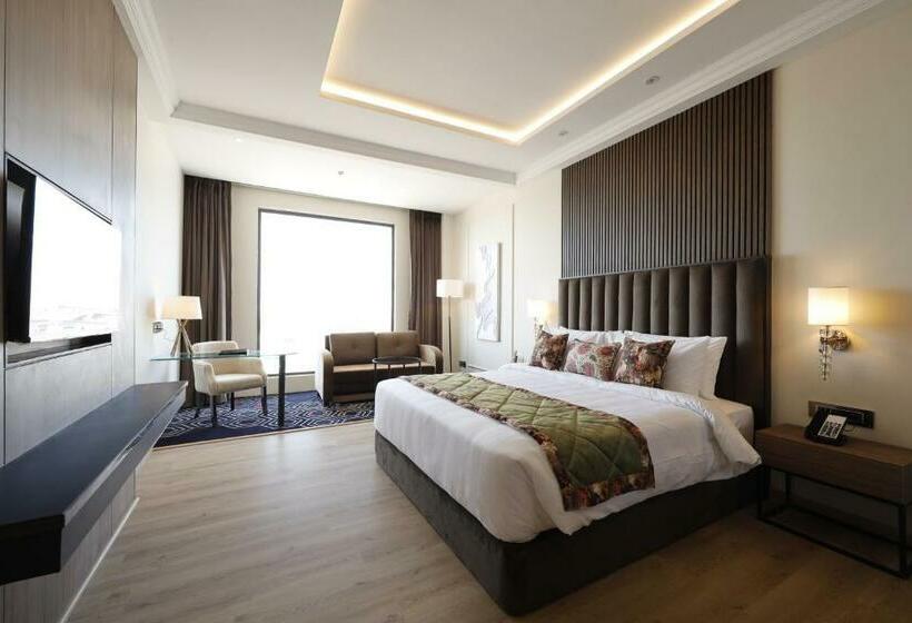 اتاق سوپریور با تخت بزرگ, Fortune Ranjit Vihar, Amritsar  Member Itc S Hotel Group